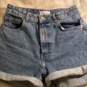 Zara Shorts
